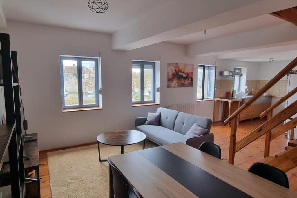 Cosy Triplex 3 Chambres Pont-de-lʼArche Exterior foto